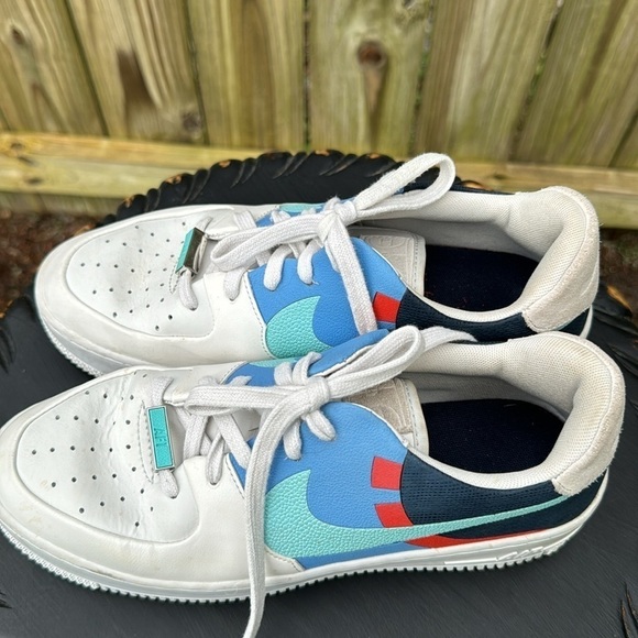Nike Air Force 1 Sage Low 'Platinum Tint, size 7 - Picture 5 of 8
